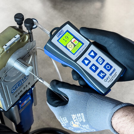 Oxygen measurement before and during the welding process