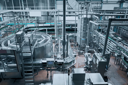 Production hall in the food industry